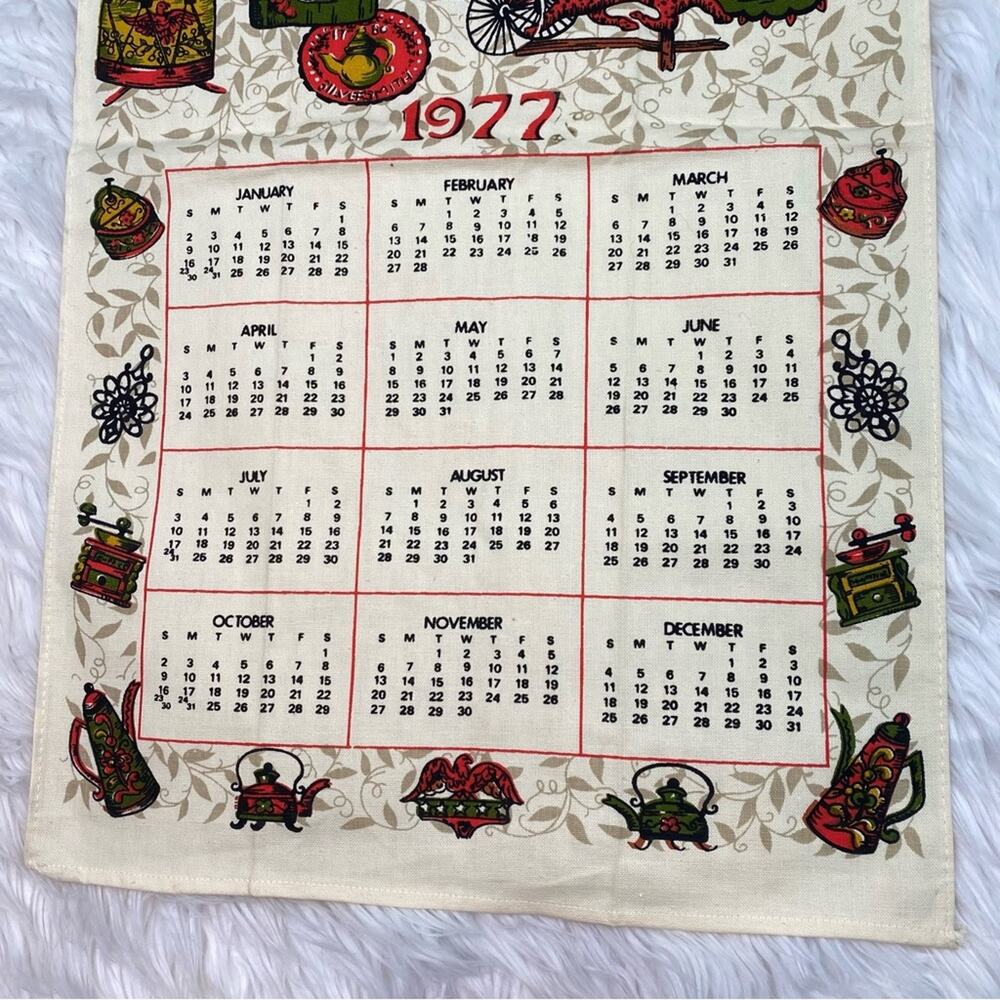 1977 Vintage Cloth Wall Calendar Beige Cottagecore Folk Art - Picture 7 of 9